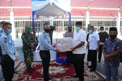  Pemkab  Serahkan Bantuan Penunjang Keamanan di Rutan Siak